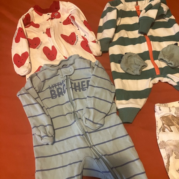 Newborn Baby Boys’ Clothing Lot with Size Small Halo Sleep Sack - Picture 8 of 10